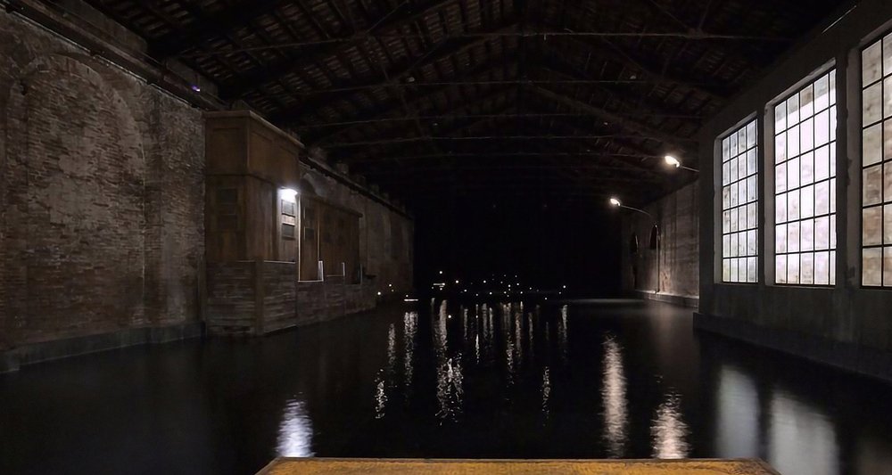 Italian Pavillon, la Biennale di Venezia, Destino delle Comete | Domino Quad | LED